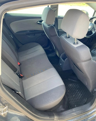Seat Leon cena 11500 przebieg: 288600, rok produkcji 2006 z Wrocław małe 67